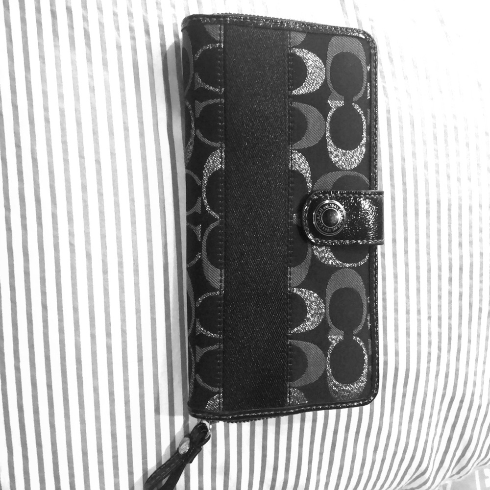 Coach wallet EUC